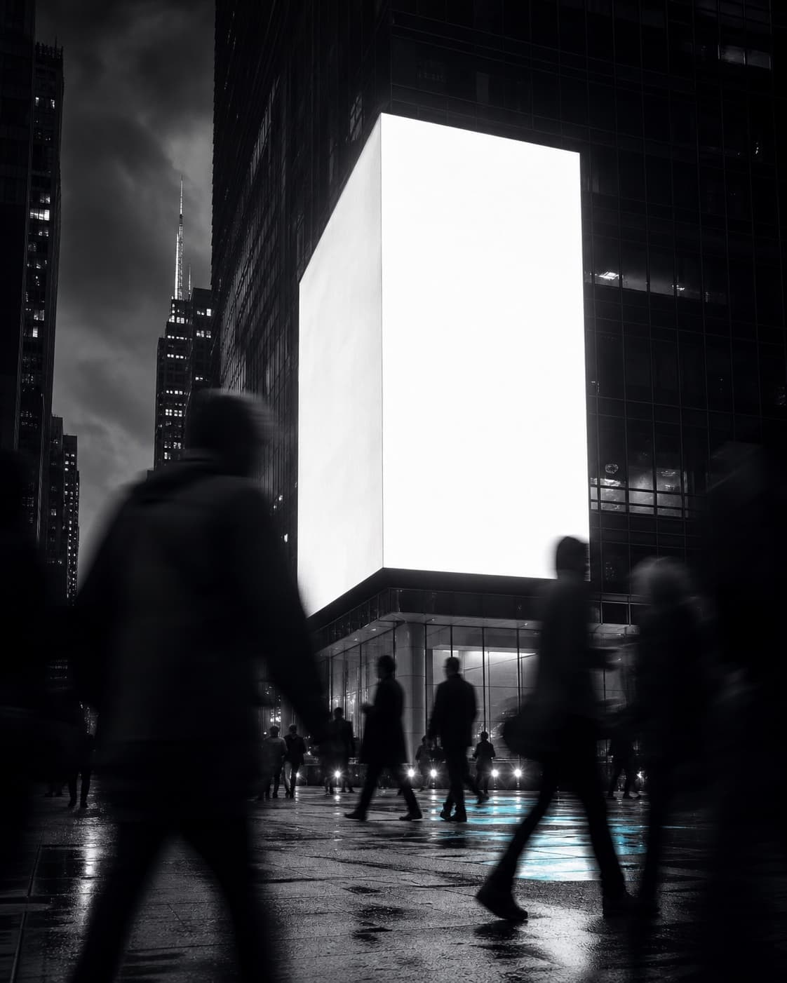 Señal de marca visible entre el movimiento de una ciudad